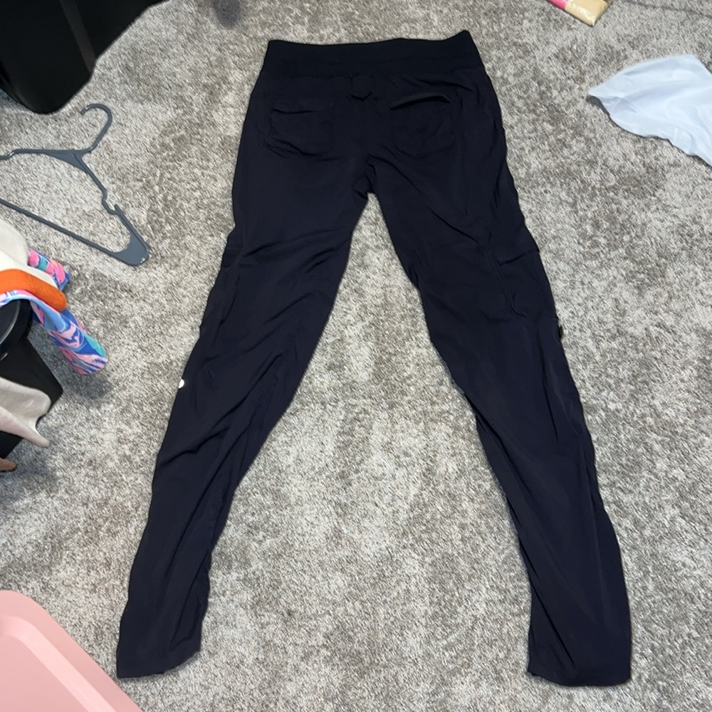 Lululemon Yoga Camp Pant Black Size 4? RARE - Picture 3 of 12
